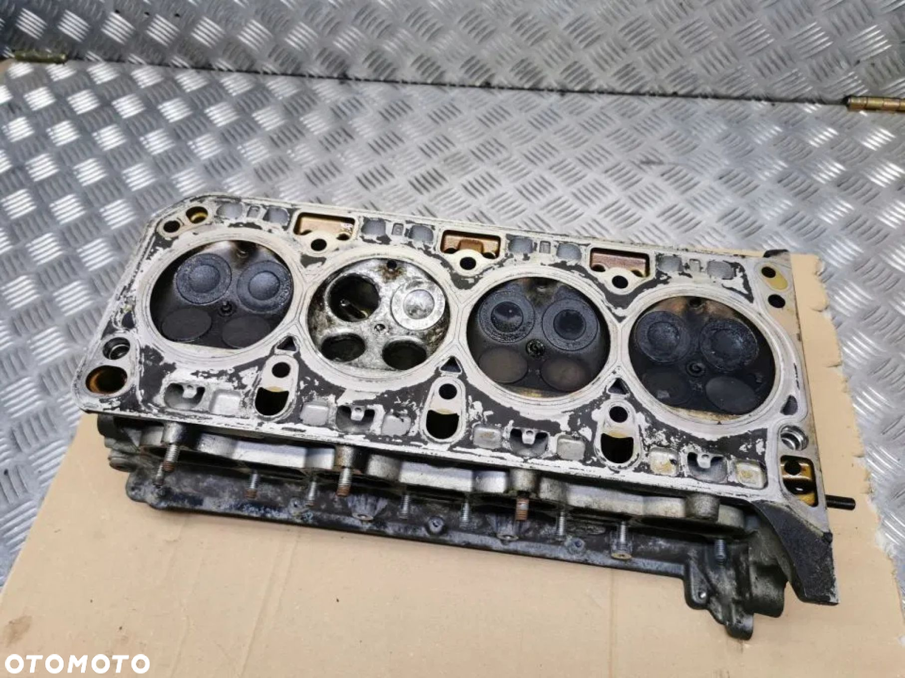 PORSCHE CAYENNE 07-10R GŁOWICA LEWA 4.8 V8  USZKODZONA 948104106 - 4