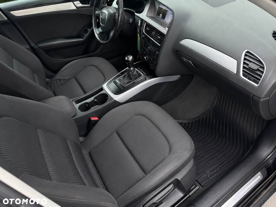 Audi A4 Avant 2.0 TDI - 12