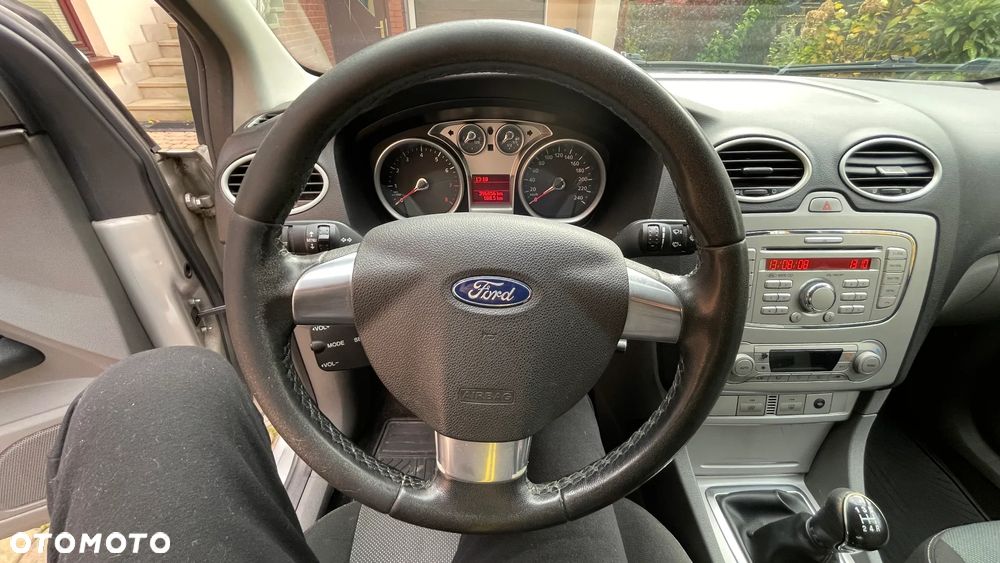 Ford Focus - 14