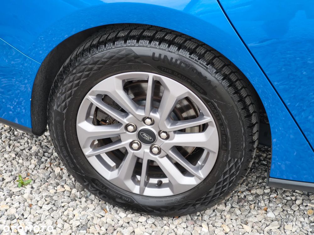 Ford Focus 1.0 EcoBoost Titanium - 17