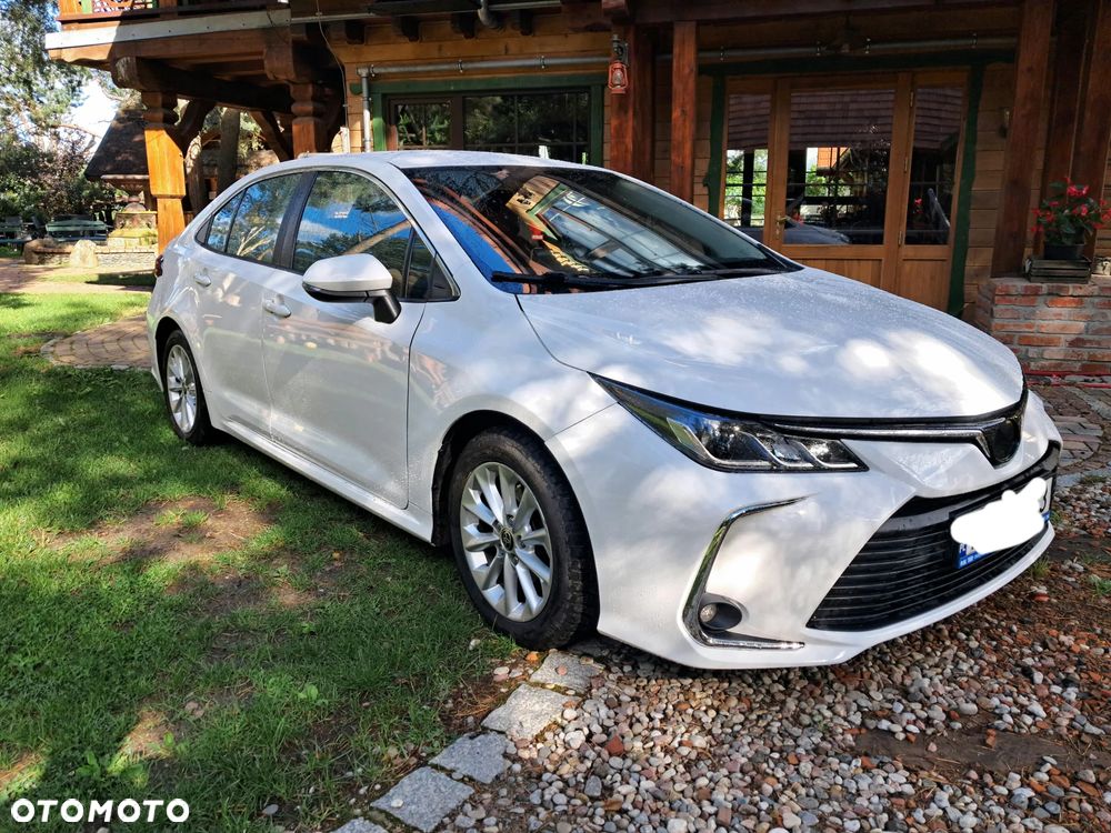 Toyota Corolla - 13