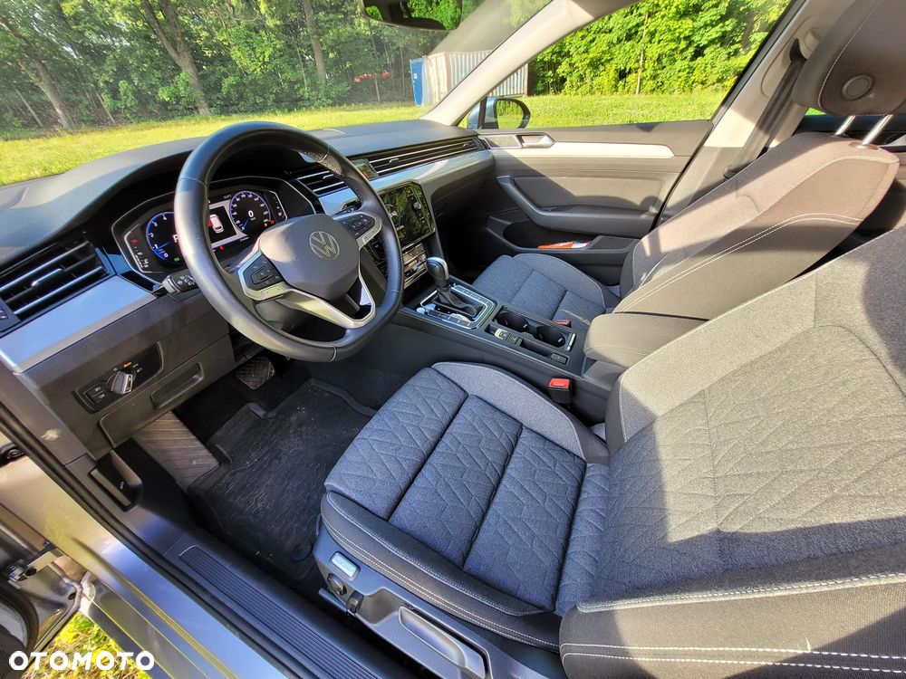 Volkswagen Passat 2.0 TSI Business DSG - 5