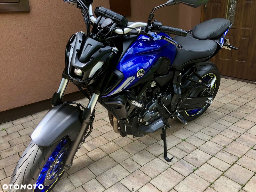 Yamaha MT - 6