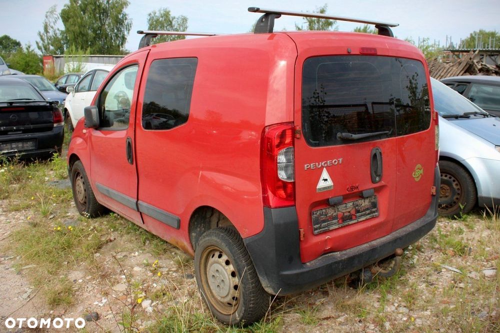 Peugeot Bipper 2009 1.4HDI 8HS (MASKA, ZDERZAK, LAMPA, BŁOTNIK, DRZWI, SZYBA, FOTEL) - 4