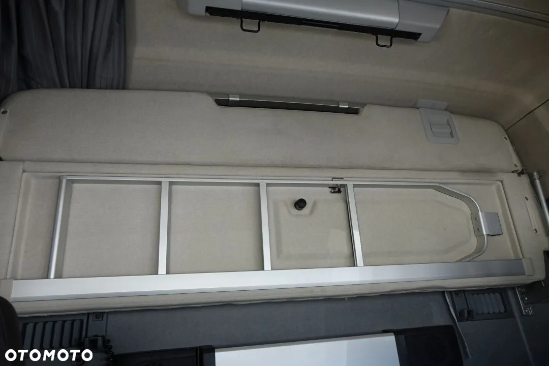 Renault GAMA T480 COMFORT / HIGH SLEEPER / STANDARD / AUTOMAT / RETARDER / EURO 6 / 2 ZBIORNIKI / LODÓWKA / TV / - 23