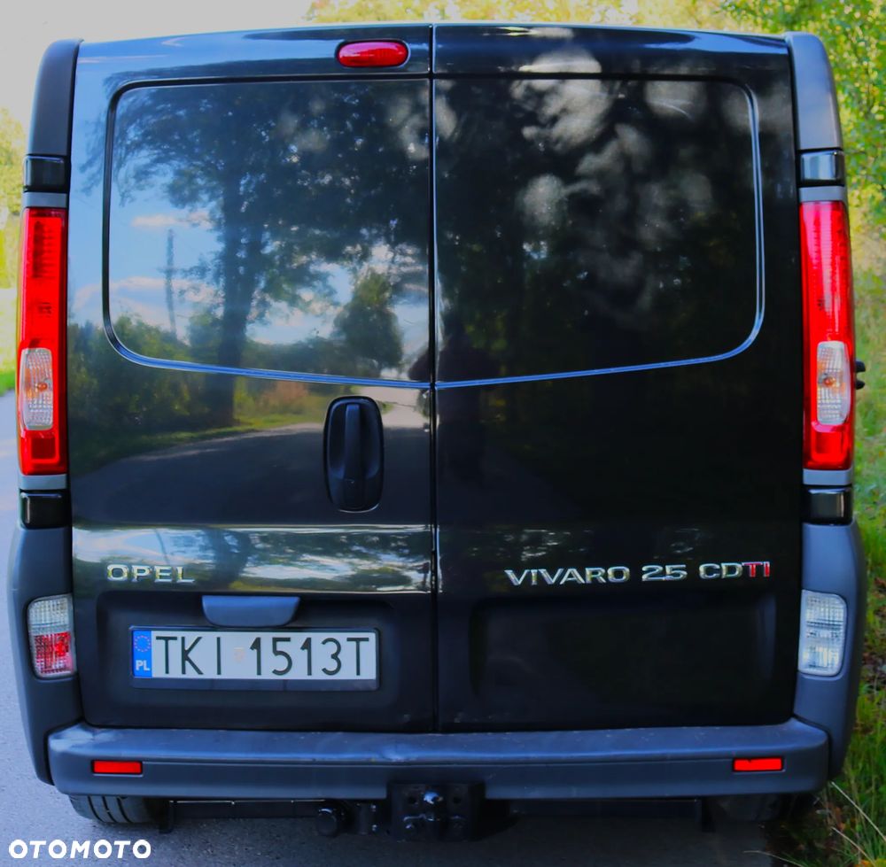Opel Vivaro - 8