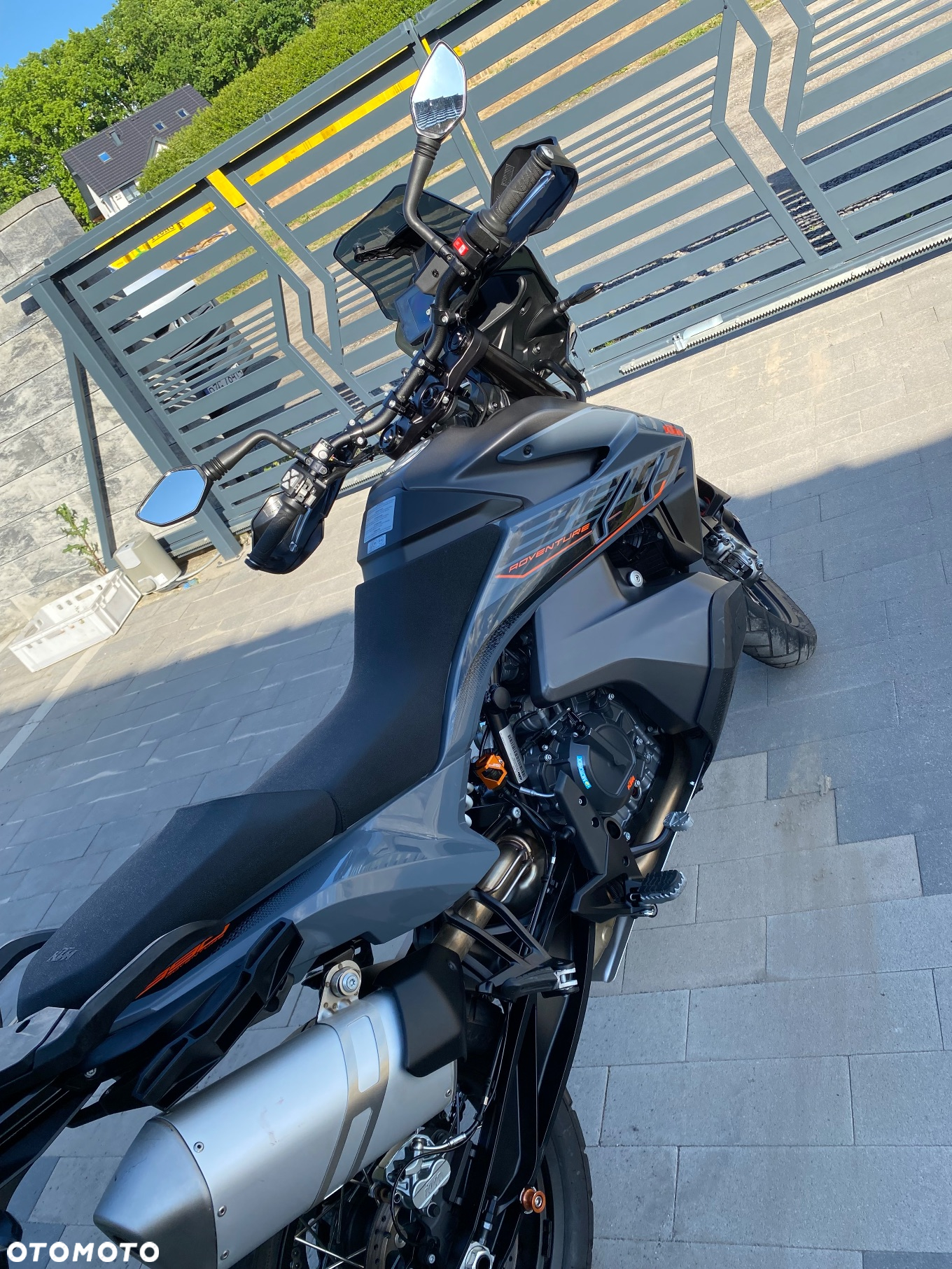 KTM Adventure - 8