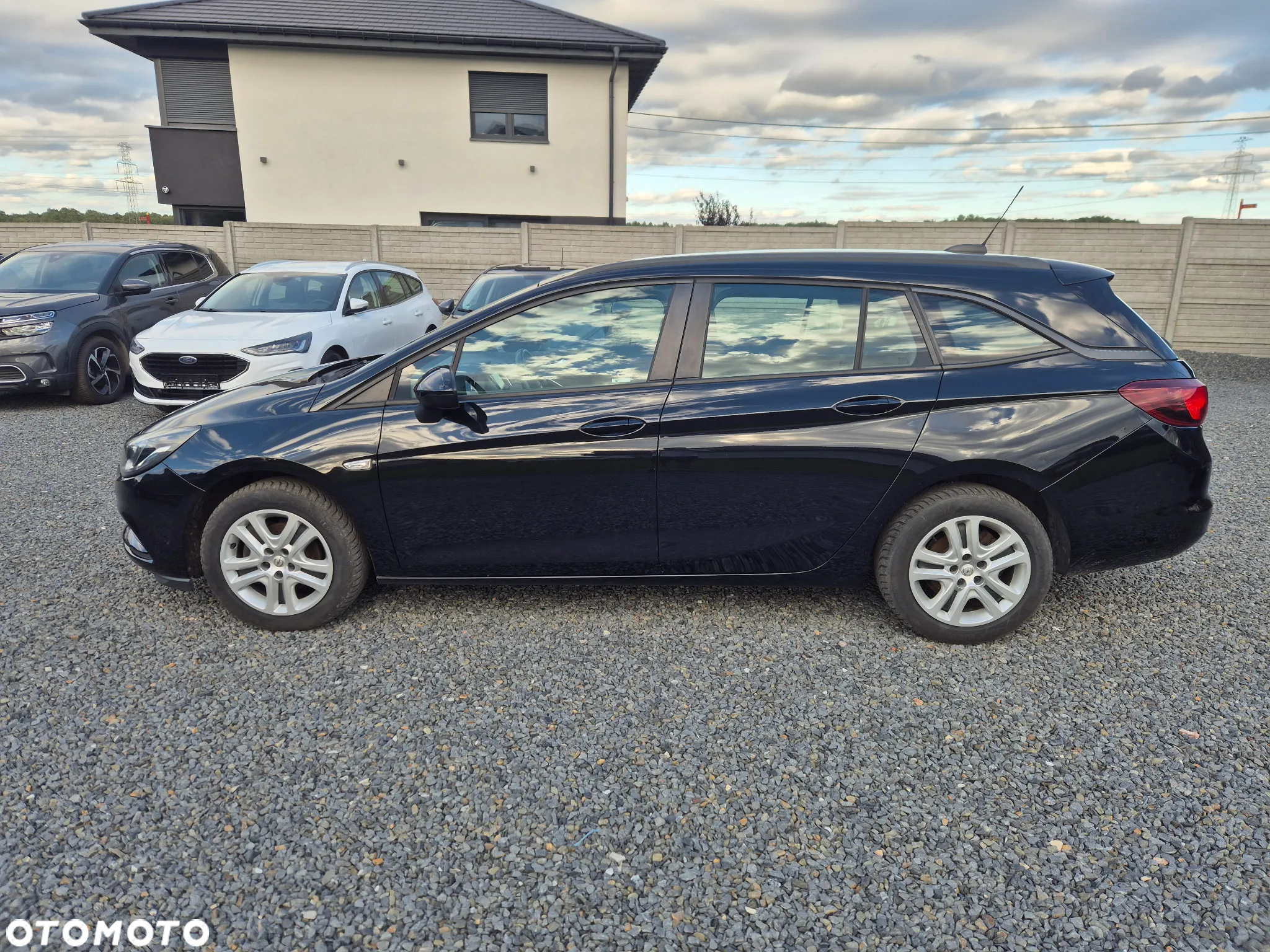 Opel Astra 1.4 Turbo Sports Tourer Business - 9