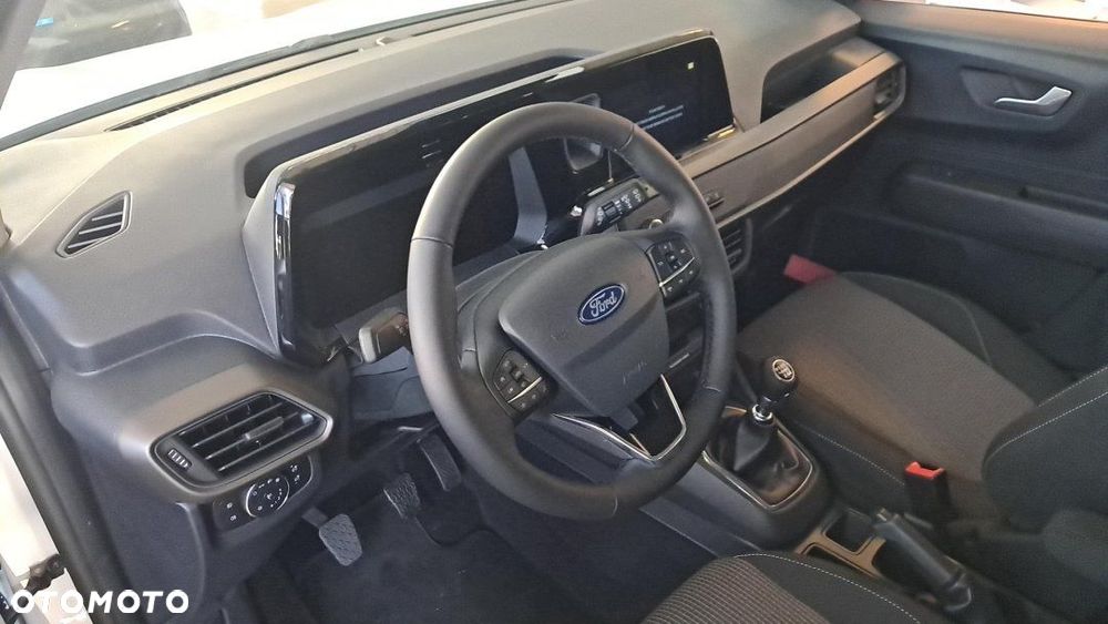 Ford Tourneo Courier - 7