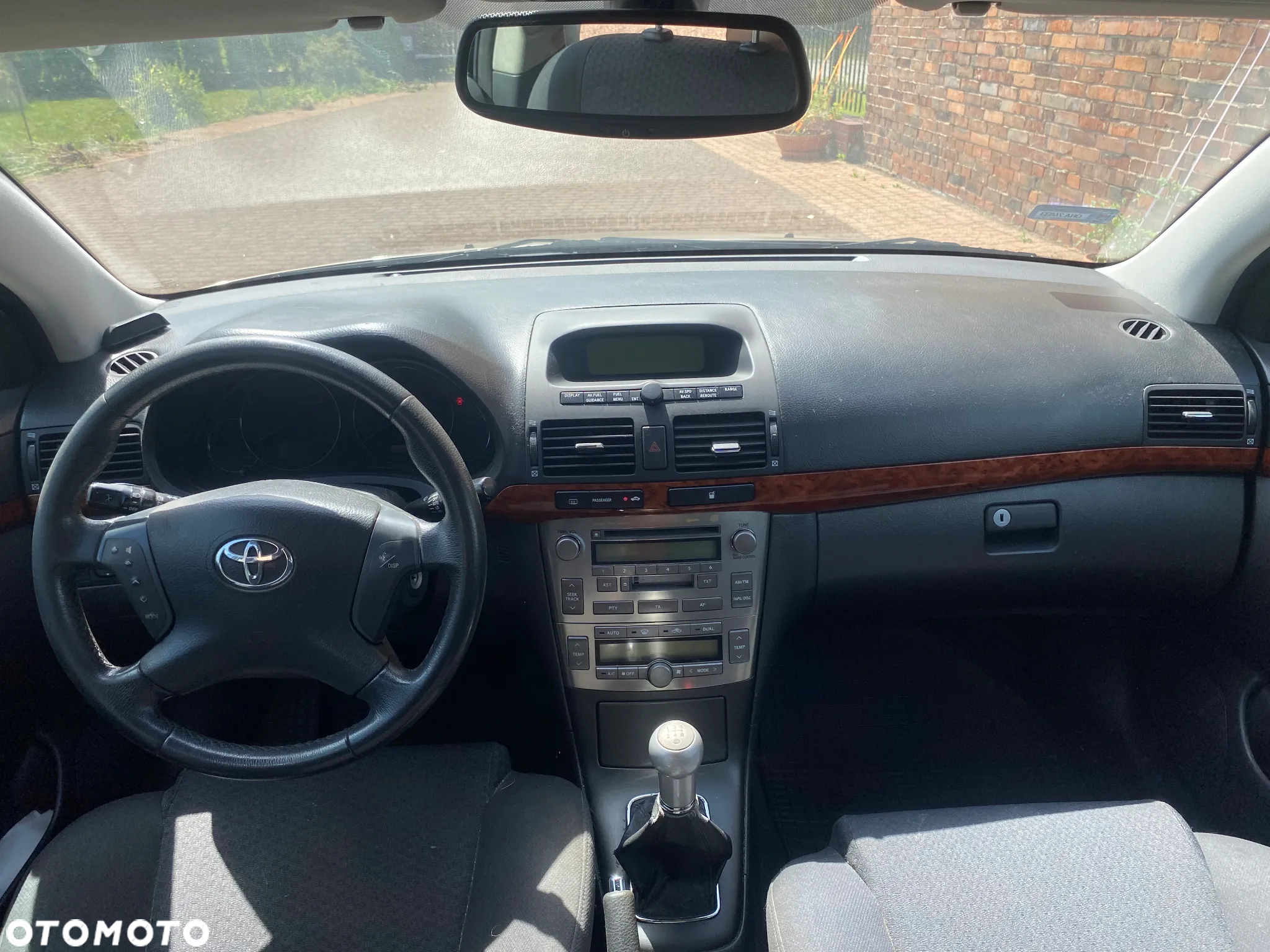 Toyota Avensis - 7