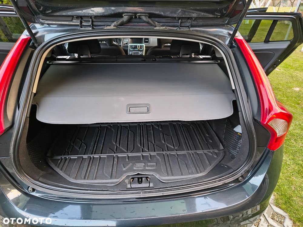 Volvo V60 D3 Geartronic Kinetic - 26