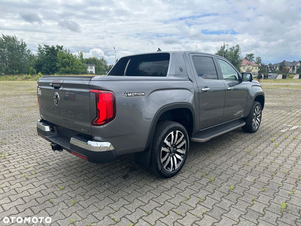 Volkswagen Amarok Aventura - 8