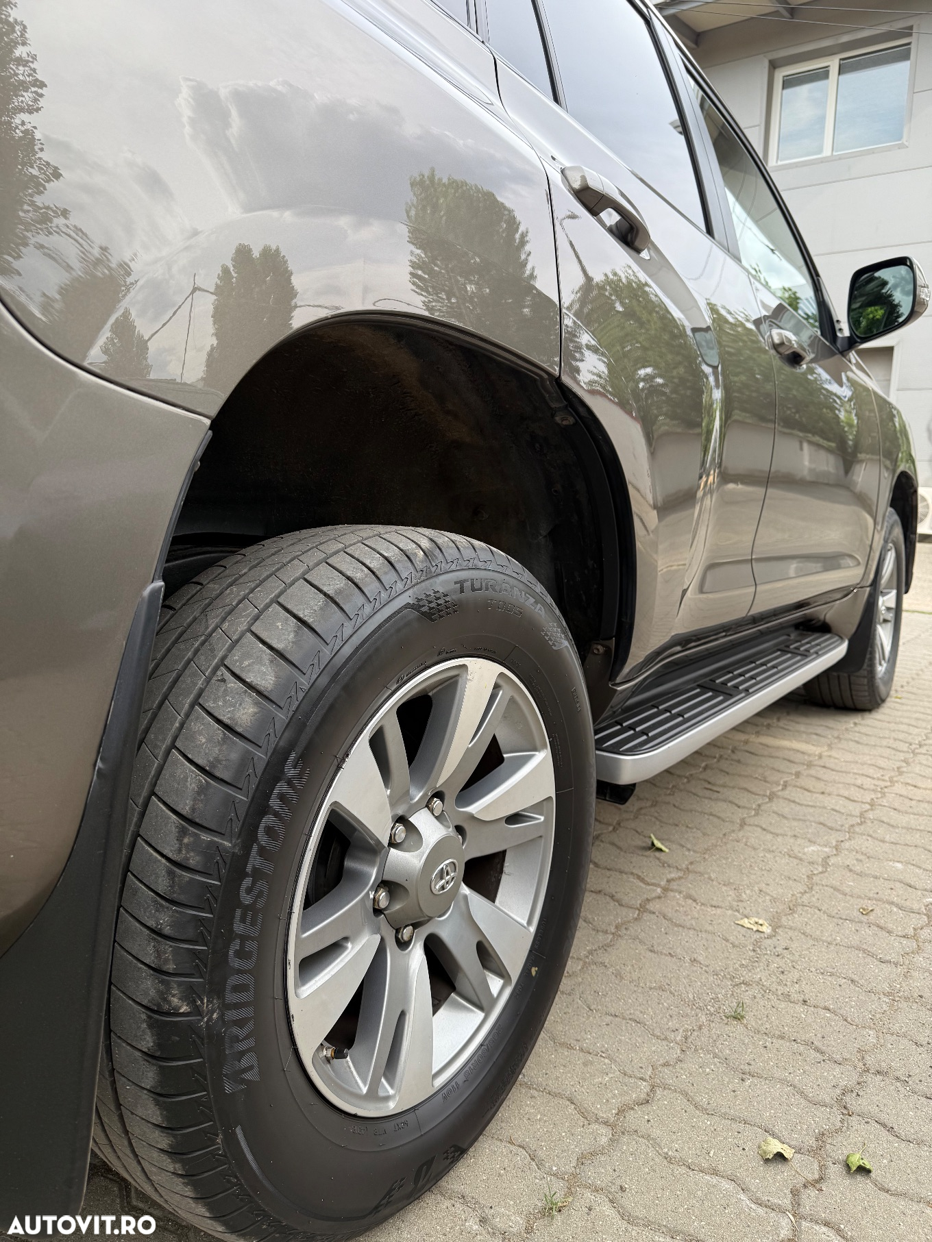 Toyota Land Cruiser 3.0l Turbo D-4D Aut. Luxury - 10