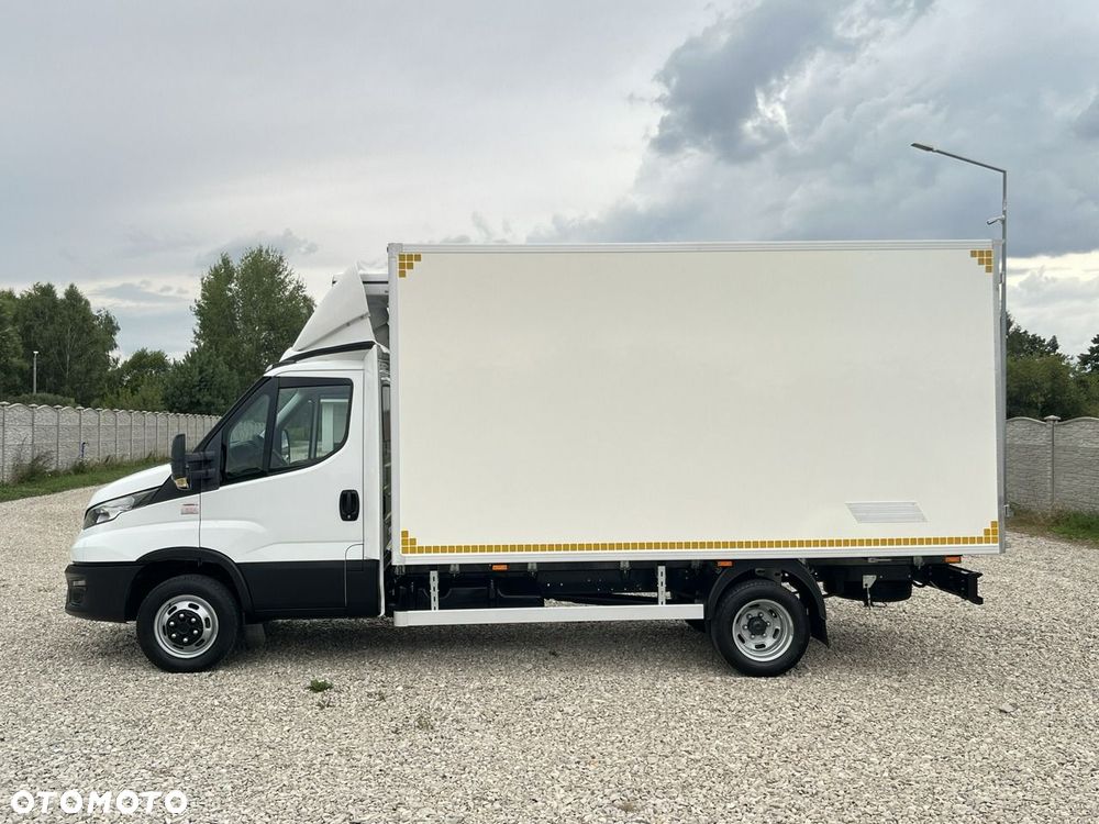 Iveco Daily - 25