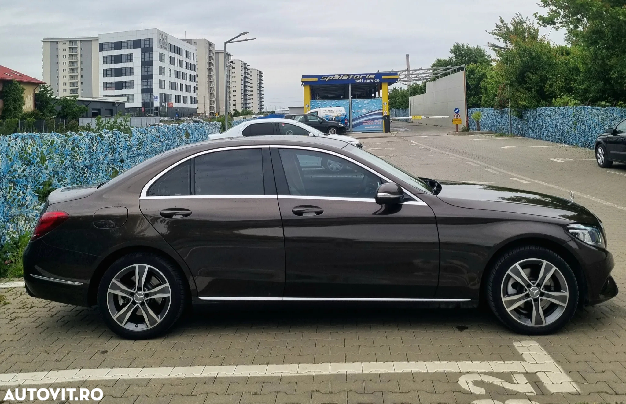 Mercedes-Benz C - 4