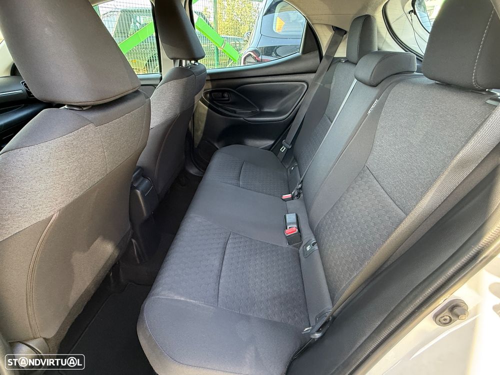 Toyota Yaris 1.5 HDF Exclusive - 18