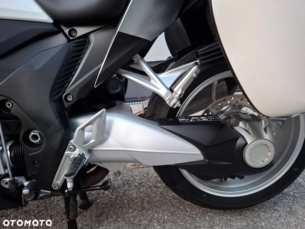 Honda VFR - 31