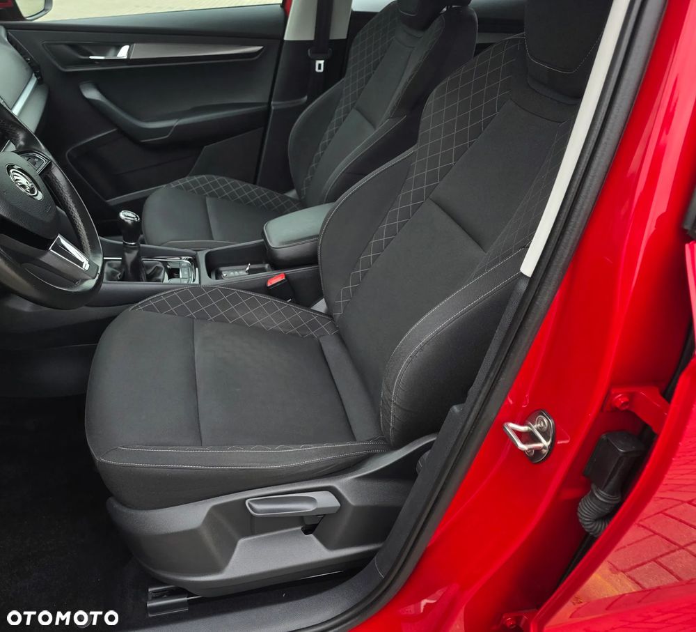 Skoda Karoq 1.0 TSI GPF 4x2 Ambition - 10