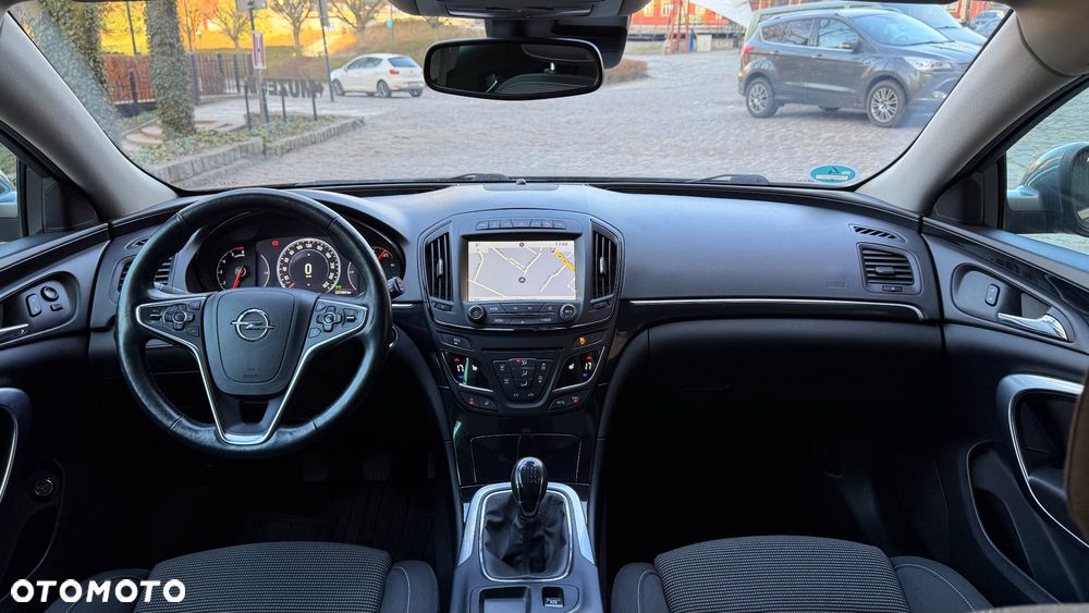 Opel Insignia 2.0 CDTI 4x4 ecoFLEX Start/Stop Business Innovation - 8