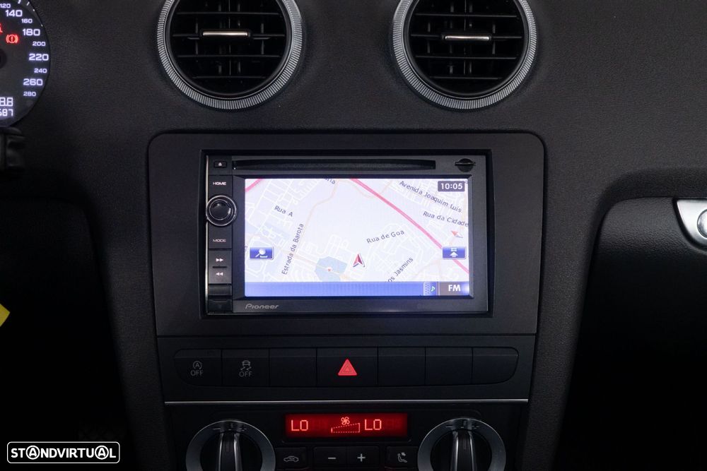 Audi A3 Cabrio 1.6 TDi Sport - 20
