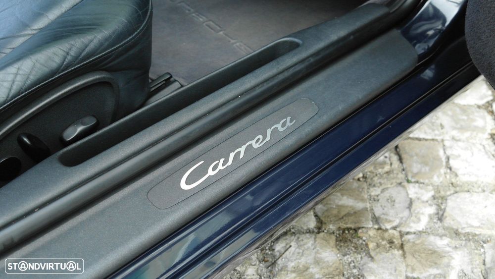 Porsche 911 (996) Carrera Coupé - 34