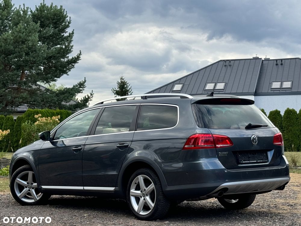 Volkswagen Passat Alltrack - 8