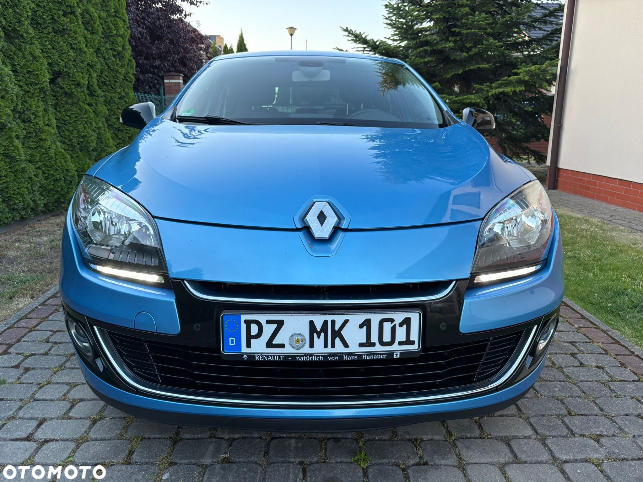 Renault Megane Grandtour ENERGY TCe 115 Start & Stop Bose Edition - 2