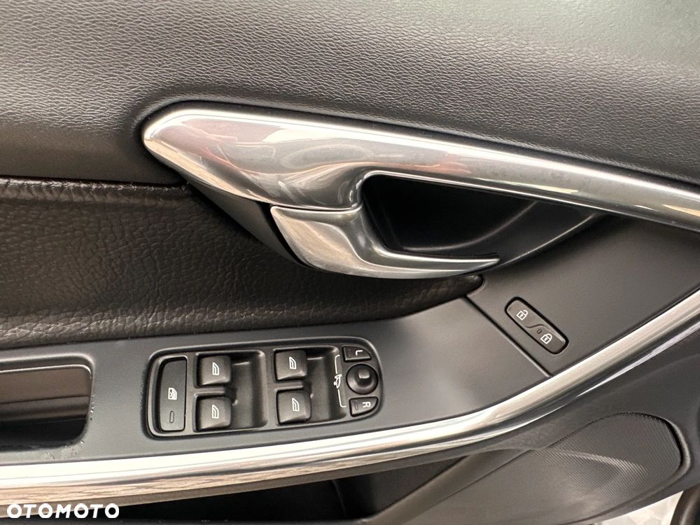 Volvo V60 D4 RDesign - 26