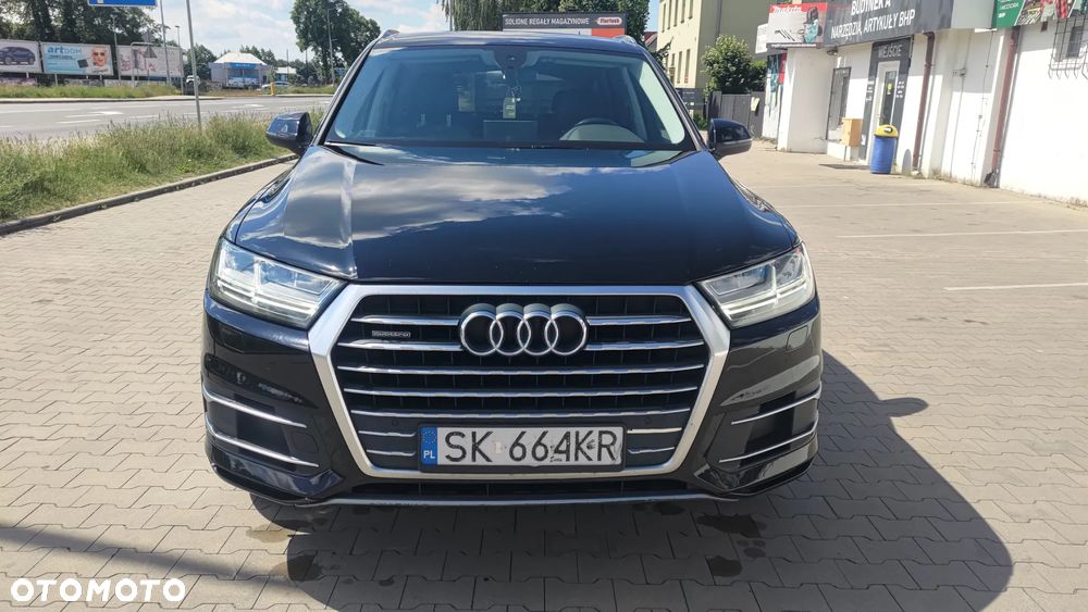 Audi Q7 - 36