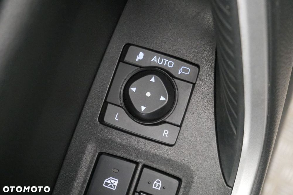 Volkswagen Golf - 38