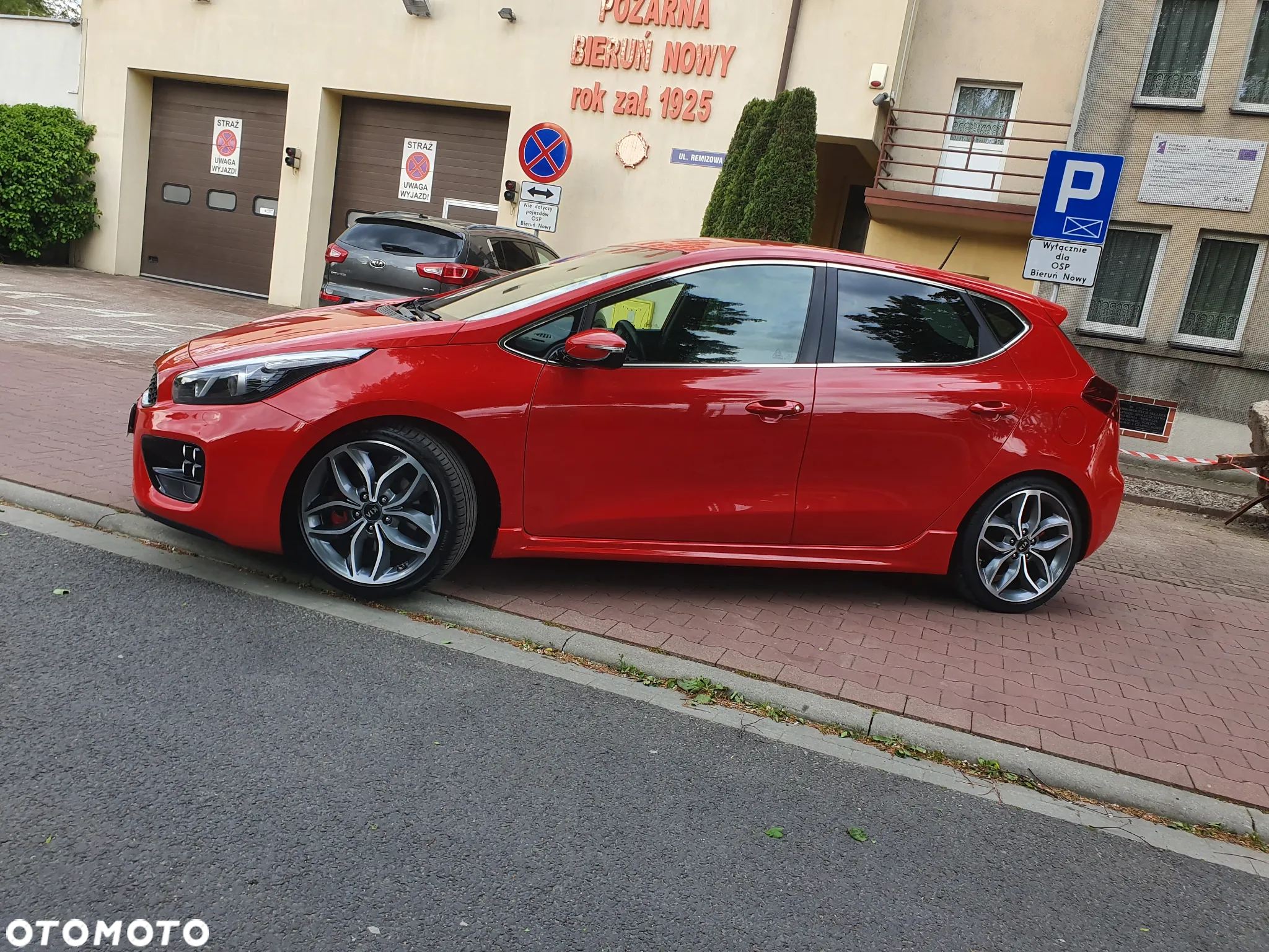 Kia Ceed Cee'd 1.6 T-GDI GT XL - 25
