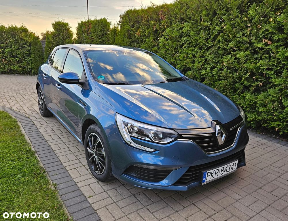 Renault Megane ENERGY TCe 100 EXPERIENCE - 20