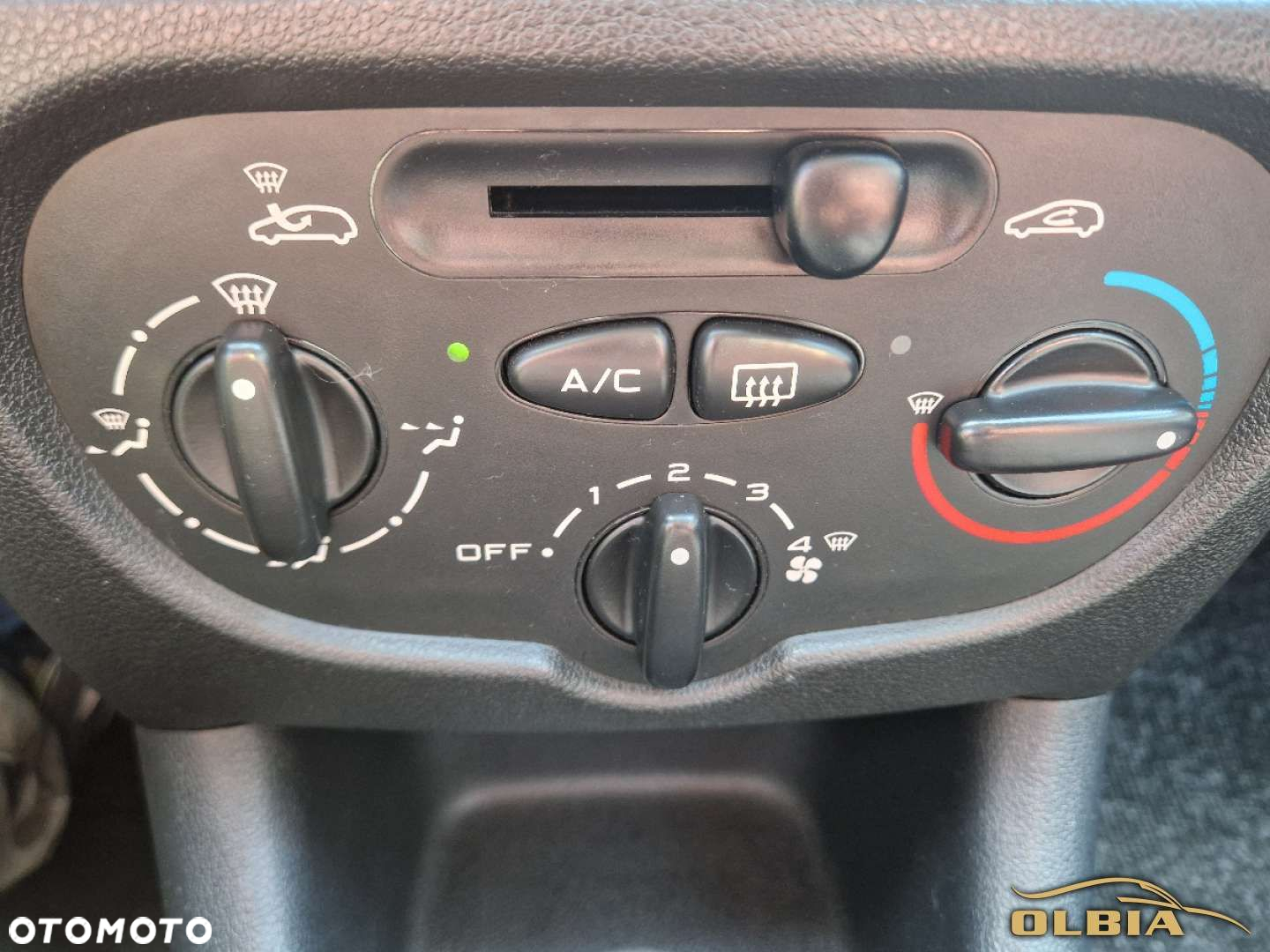 Peugeot 206 plus - 25