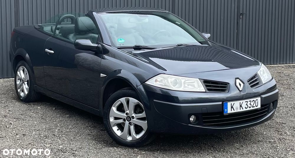 Renault Megane 2.0 16V Dynamique - 3