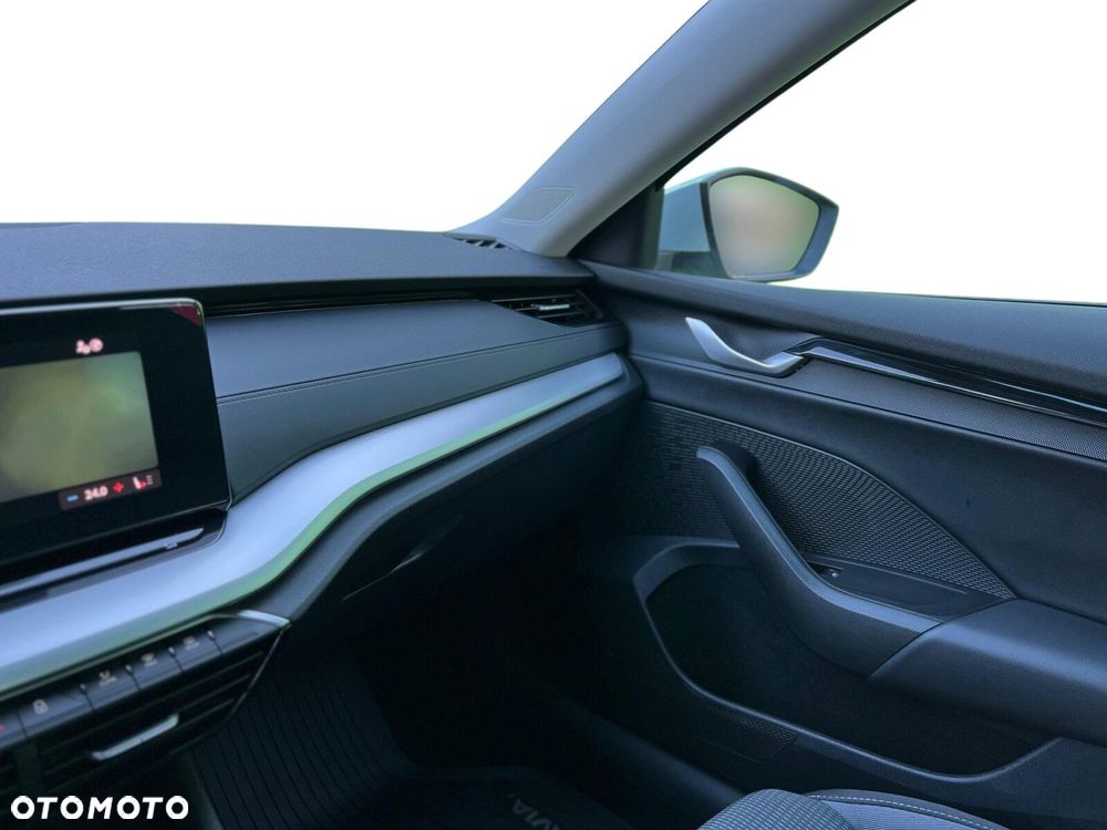 Skoda Octavia 2.0 TDI Selection DSG - 13