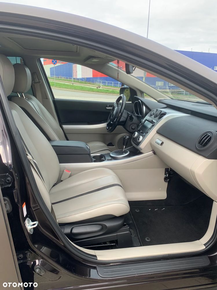 Mazda CX-7 - 16