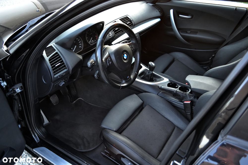 BMW Seria 1 120d DPF - 10