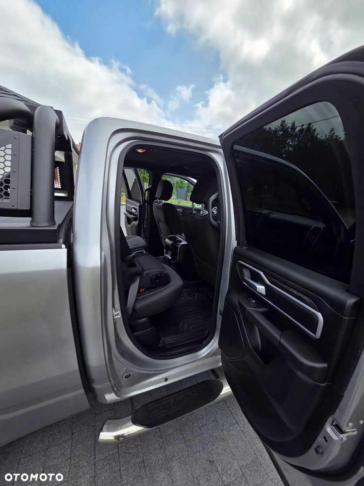 Dodge RAM 5.7 4x4 - 17