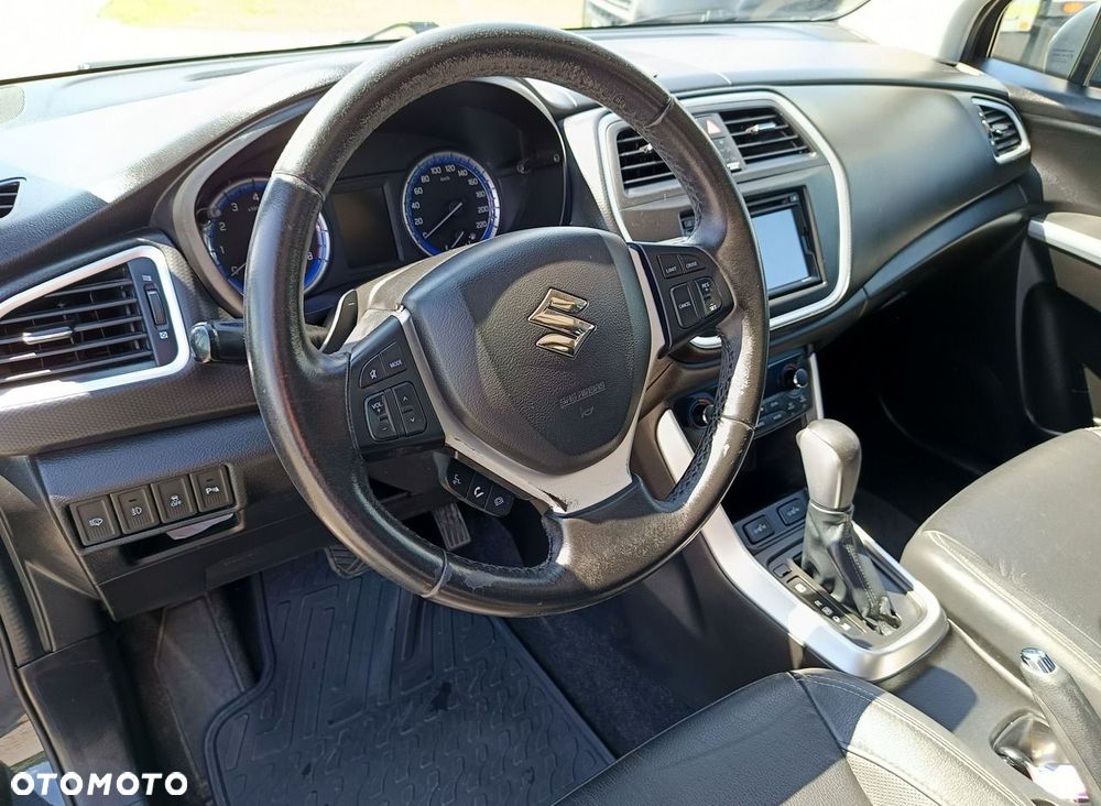 Suzuki SX4 S-Cross - 11