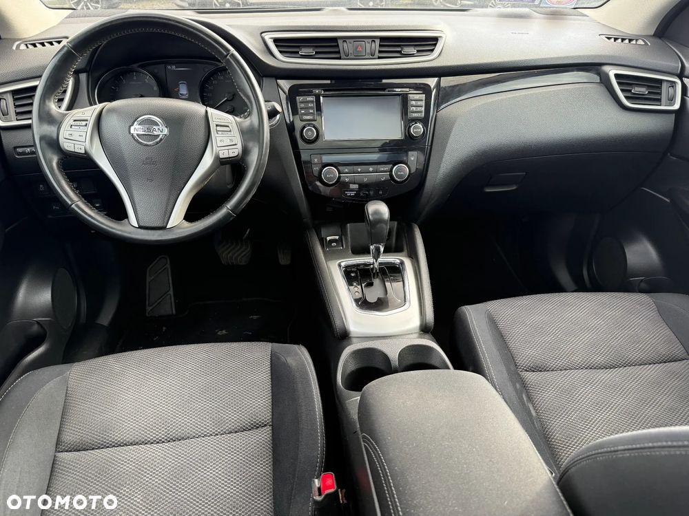Nissan Qashqai 1.2 DIG-T Xtronic 360 - 16
