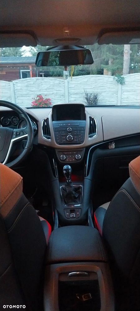 Opel Zafira 2.0 CDTI Cosmo - 7