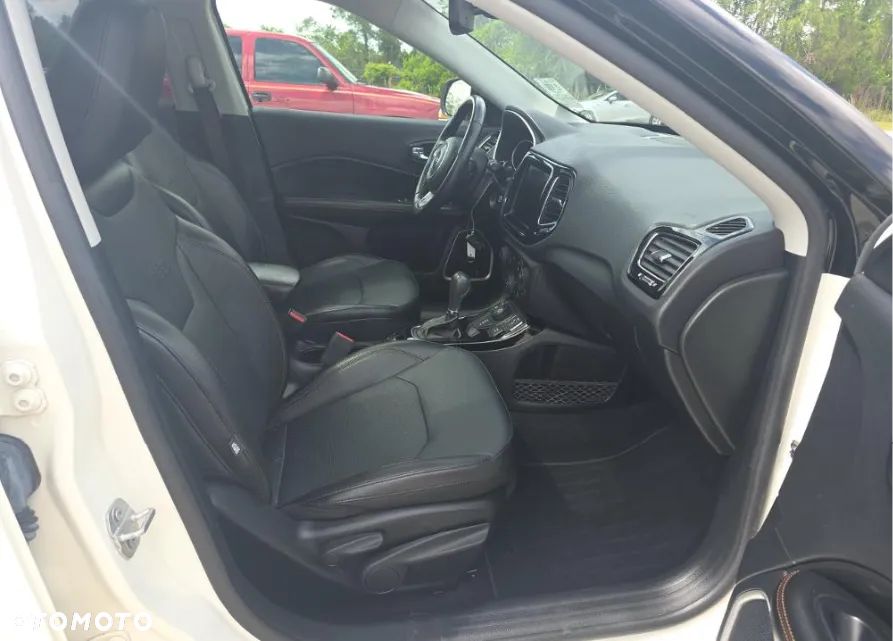 Jeep Compass 2.4I 4x4 Automatik Limited - 8