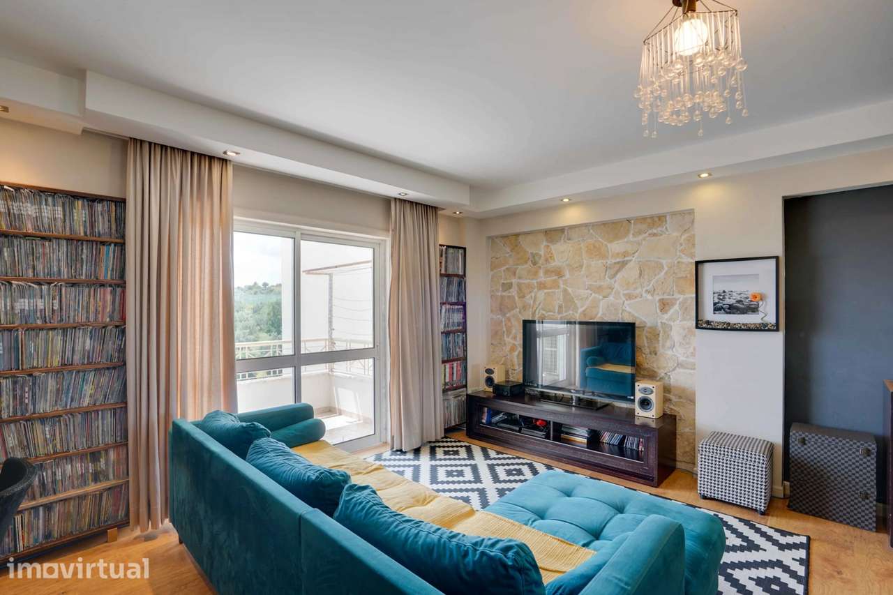 Apartamento T3 Póvoa de Santa Iria com Box - Grande imagem: 2/35