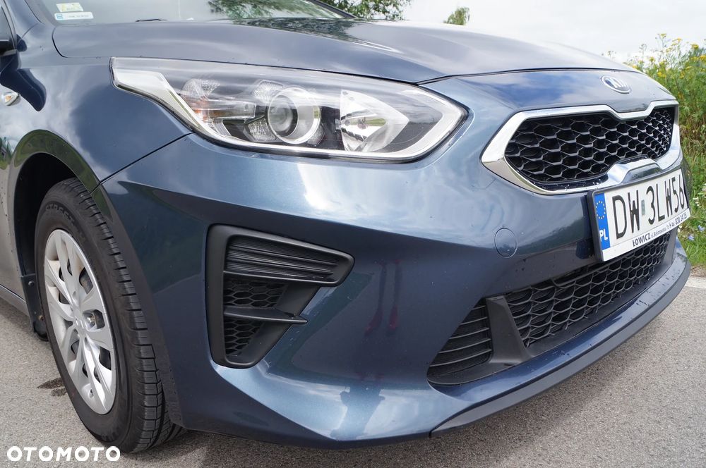 Kia Ceed 1.6 CRDi SCR L - 16
