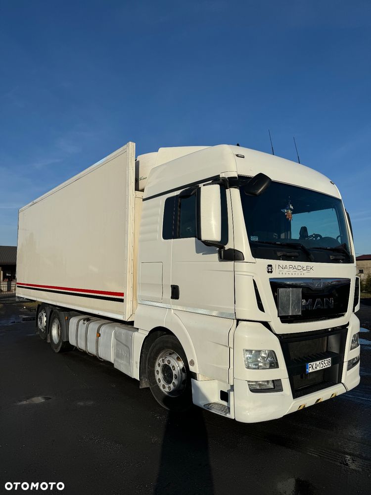 MAN TGX - 8