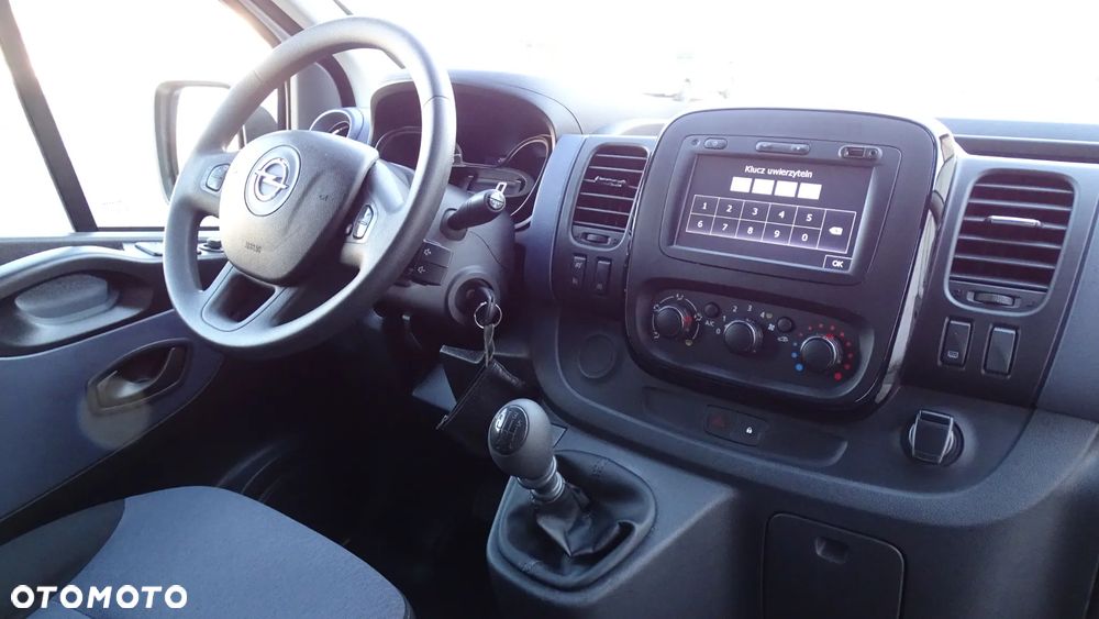 Opel Vivaro L1H1 2,7t Elegance Premium - 21