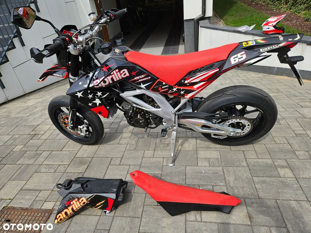 Aprilia SXV - 9