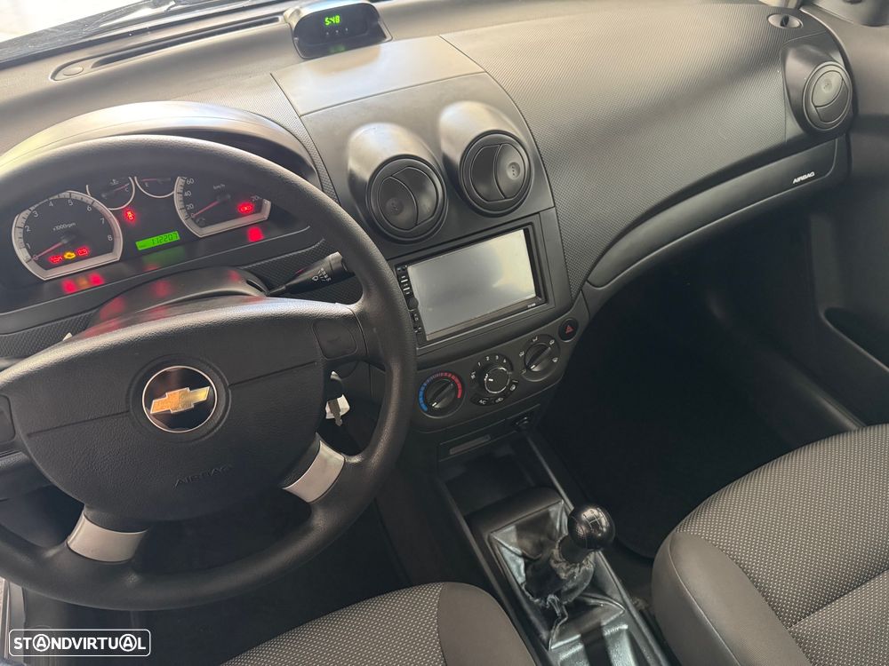Chevrolet Aveo 1.2 LS - 18