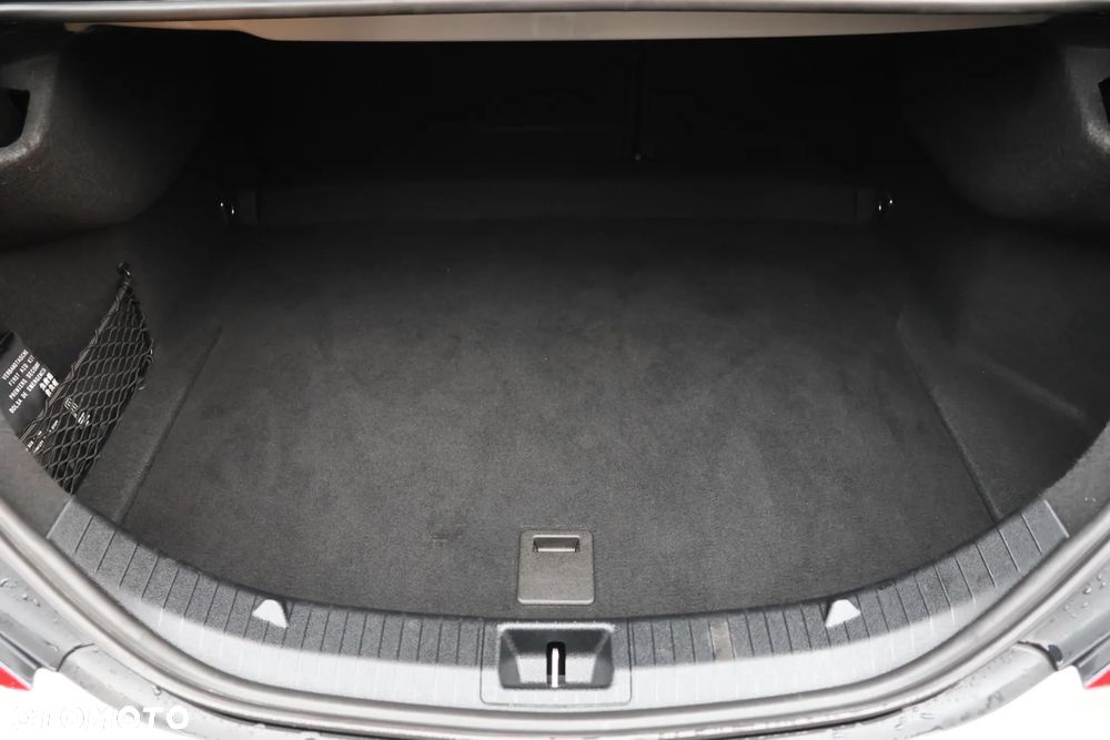 Mercedes-Benz CLA 180 d AMG Line - 31