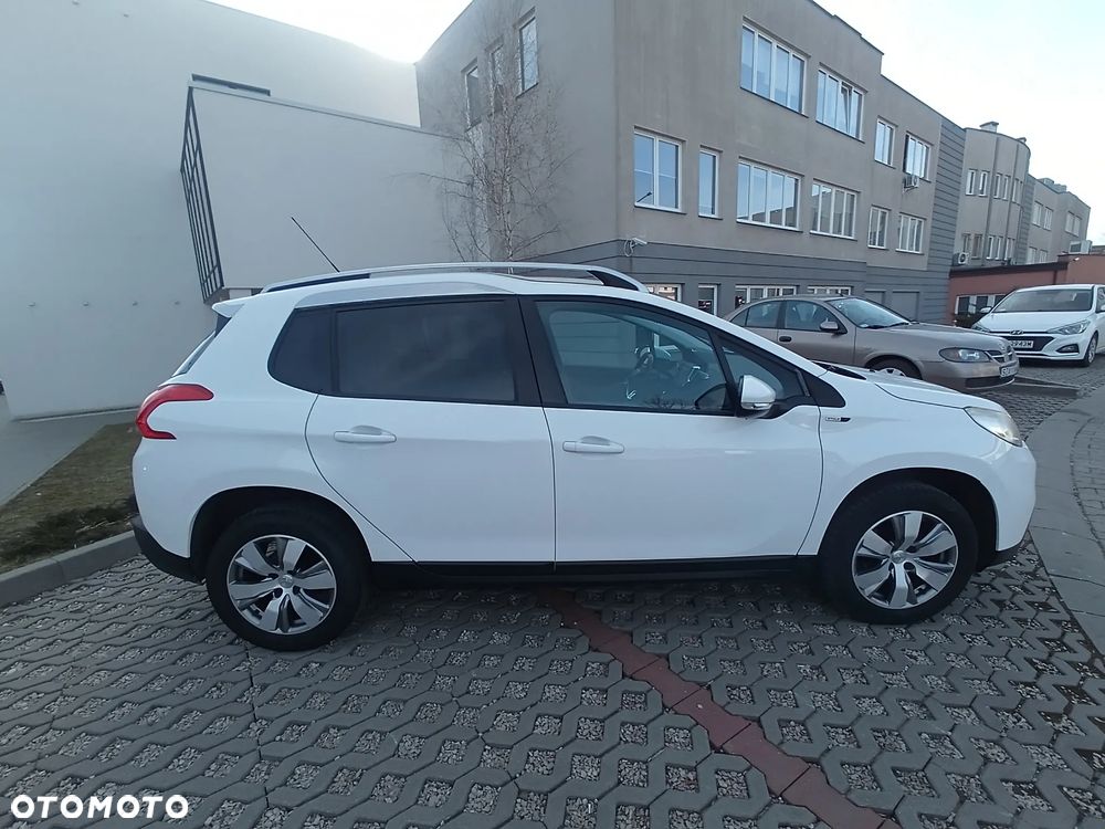 Peugeot 2008 1.6 BlueHDi Style - 5